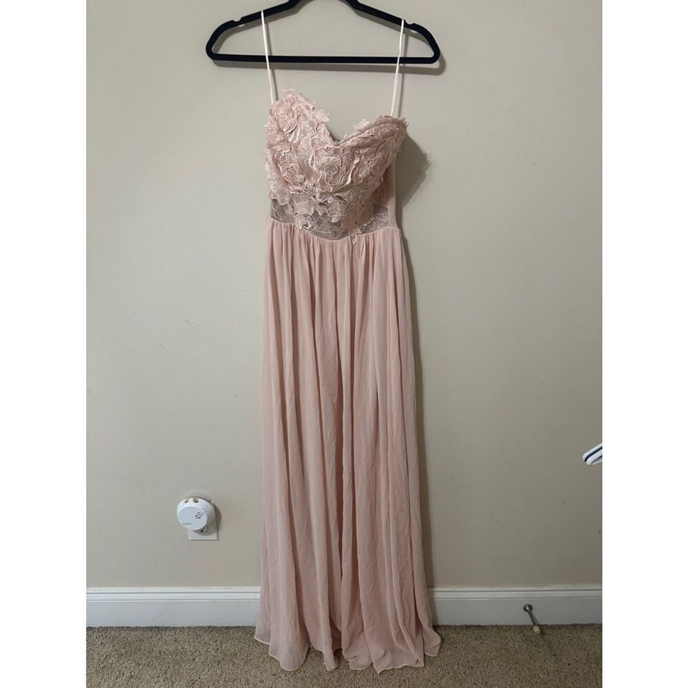 NWT Maniju Blush Formal Dress